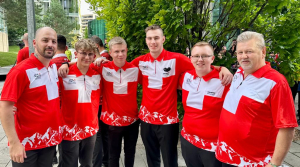 Team Switzerland at the WDF Europe Cup Youth 2023 (v. l. n. r.): Sven Gut (Head Coach), Ivan Jenni, Nico Hodel, Justin Oeschger, Rinaldo Hodel, Michel Roy (Coach)